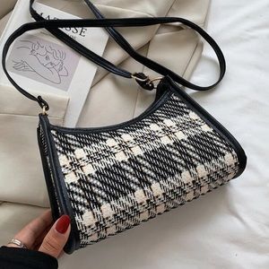 Plaid Square Handbag 👜